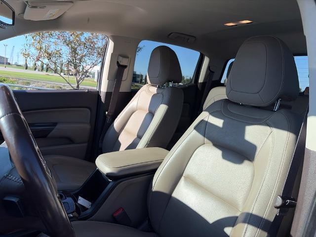 2017 GMC Canyon 4WD SLT