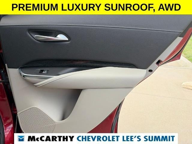 2023 Cadillac XT4 Premium Luxury