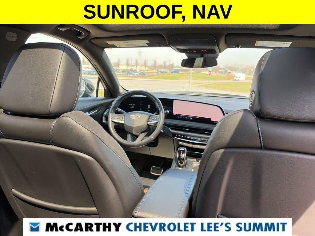 2024 Cadillac XT4 Sport