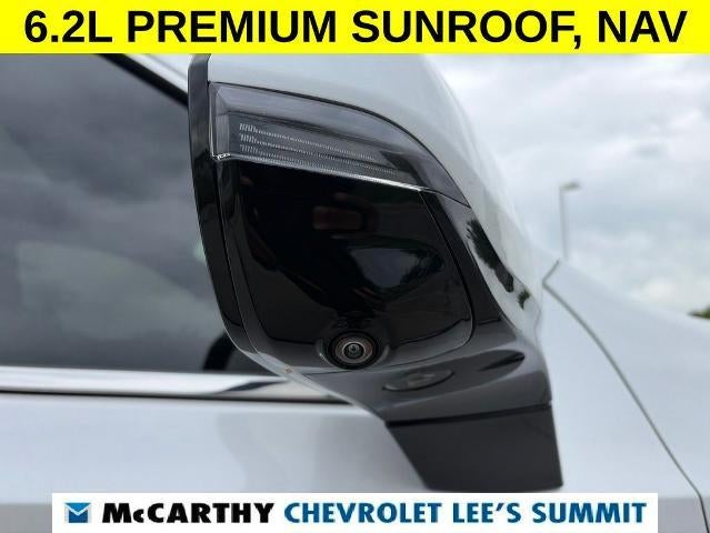 2022 Cadillac Escalade ESV Premium Luxury