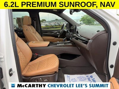 2022 Cadillac Escalade ESV Premium Luxury