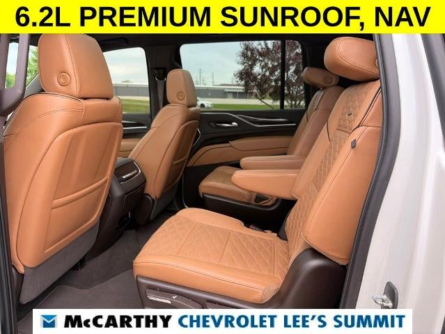 2022 Cadillac Escalade ESV Premium Luxury
