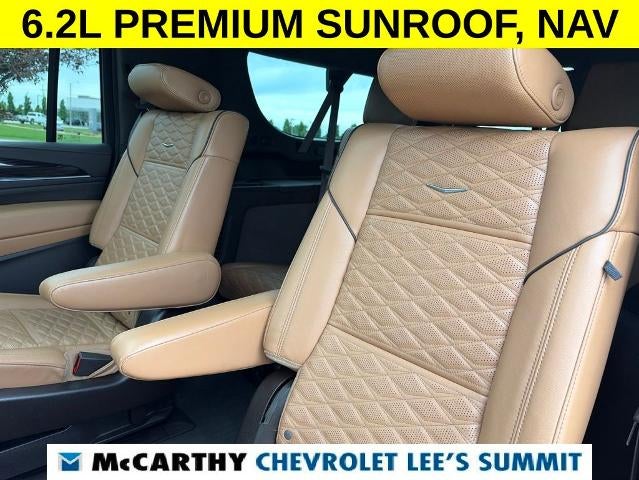 2022 Cadillac Escalade ESV Premium Luxury
