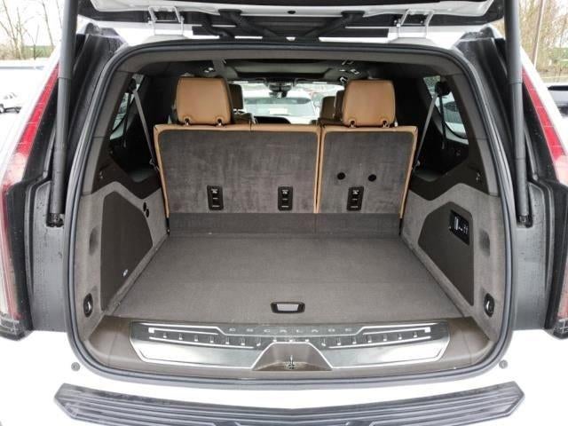 2022 Cadillac Escalade ESV Premium Luxury