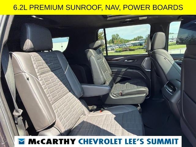 2022 Cadillac Escalade ESV Premium Luxury Platinum