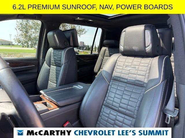 2022 Cadillac Escalade ESV Premium Luxury Platinum