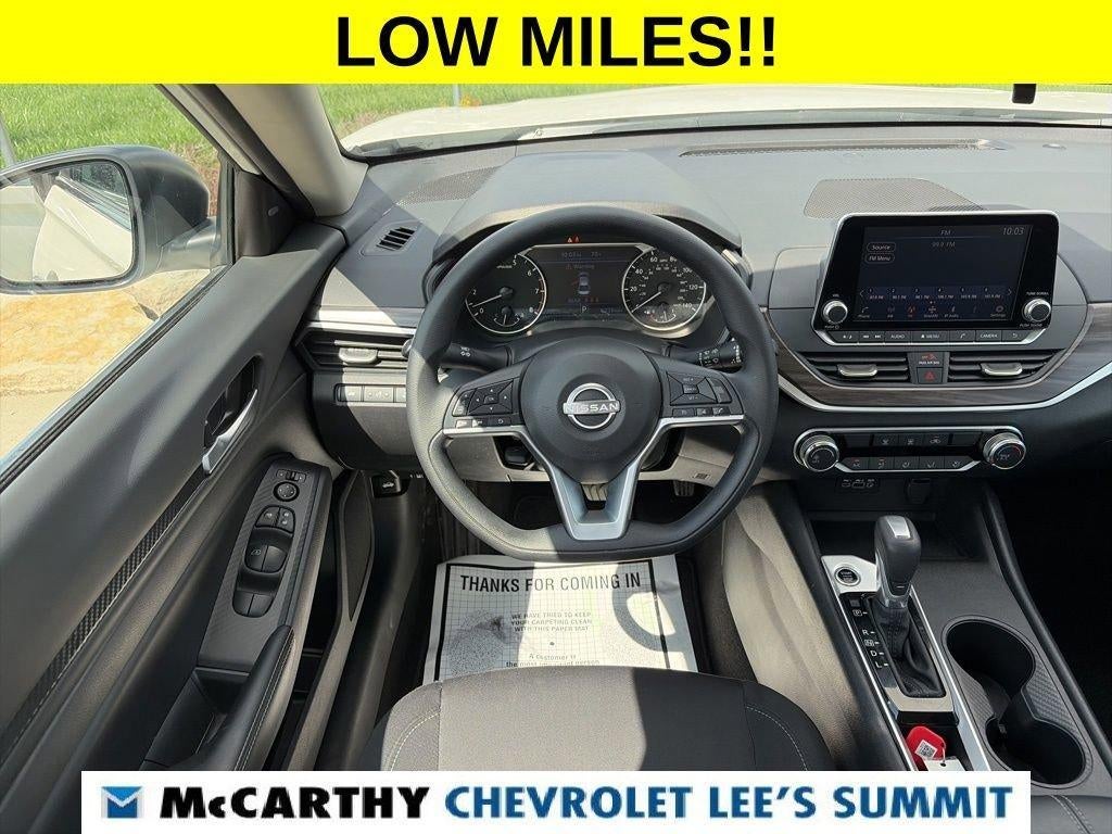 2025 Nissan Altima SV