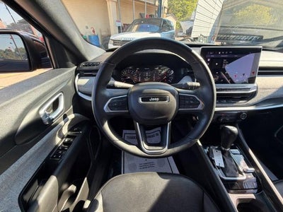 2024 Jeep Compass Latitude Lux