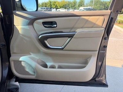 2015 Nissan Armada Platinum