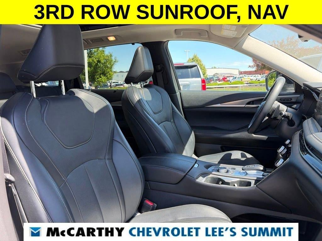 2023 INFINITI QX60 LUXE