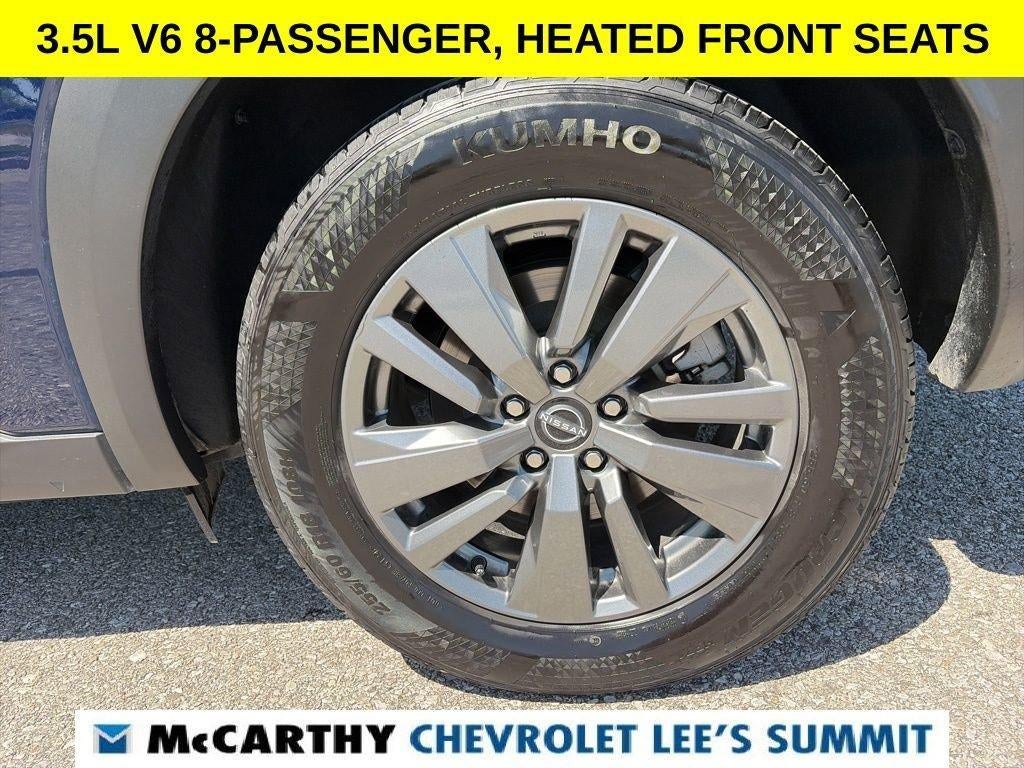 2025 Nissan Pathfinder SV