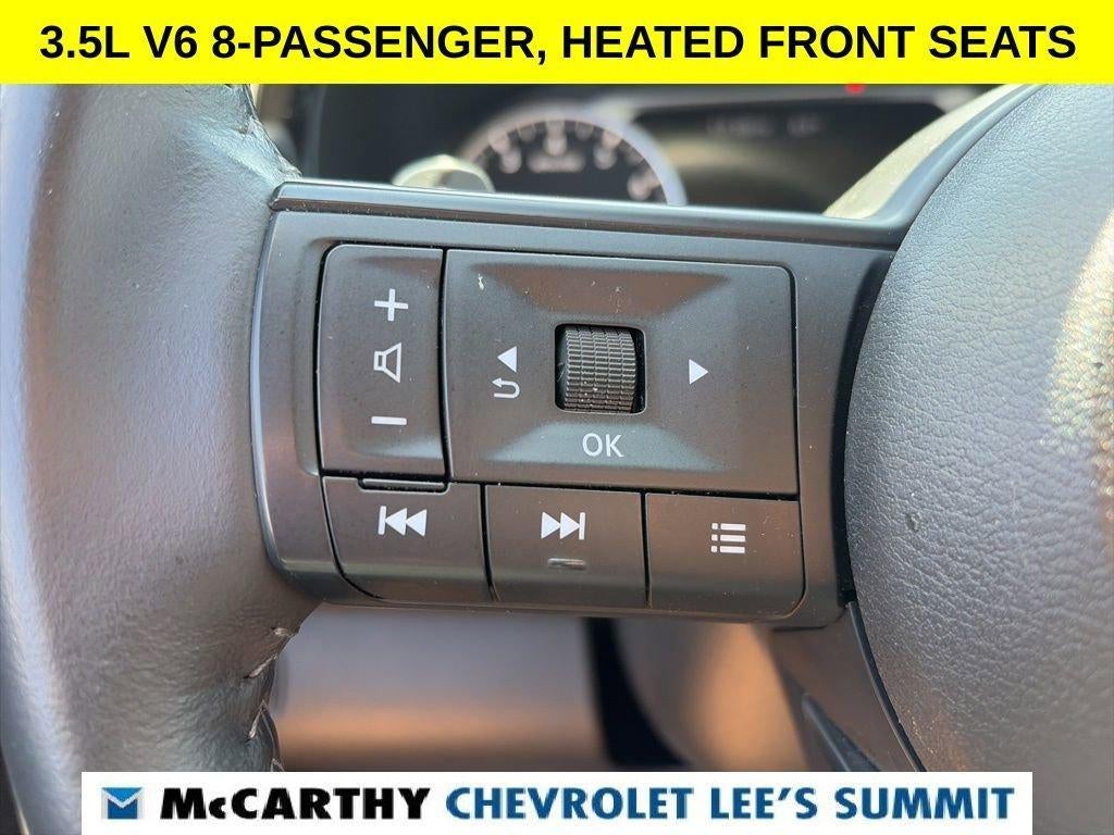 2025 Nissan Pathfinder SV