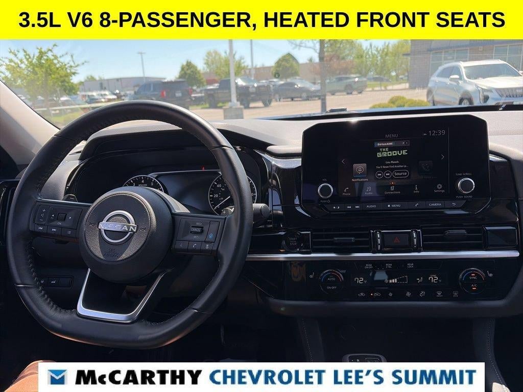 2025 Nissan Pathfinder SV