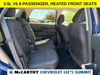 2025 Nissan Pathfinder SV