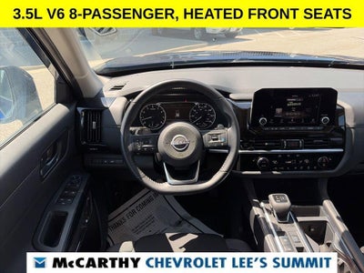 2025 Nissan Pathfinder SV