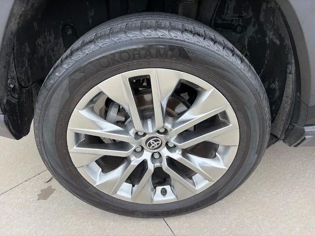 2020 Toyota RAV4 Limited