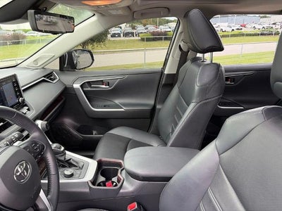 2020 Toyota RAV4 Limited