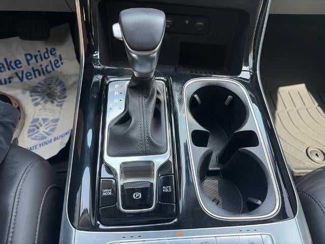 2024 Kia Carnival EX