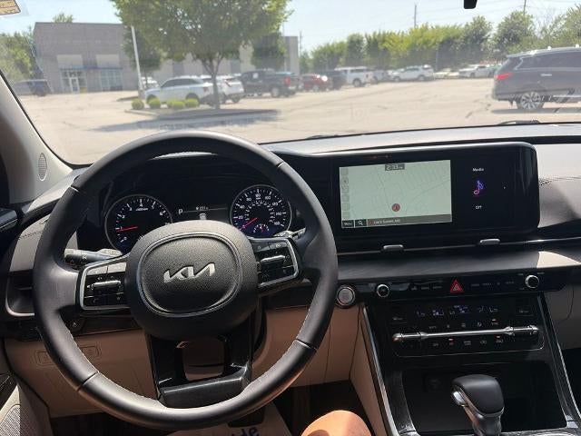 2024 Kia Carnival EX