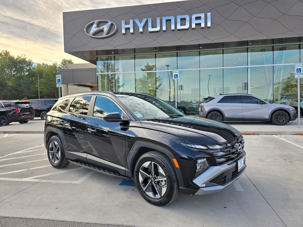 2025 Hyundai TUCSON SEL FWD