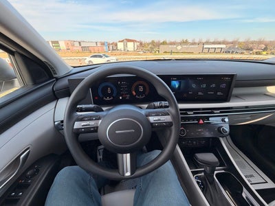 2025 Hyundai TUCSON SEL FWD