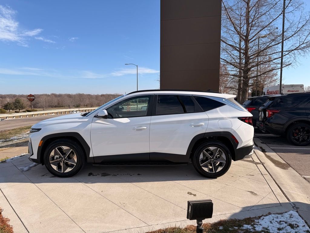 2025 Hyundai TUCSON SEL FWD