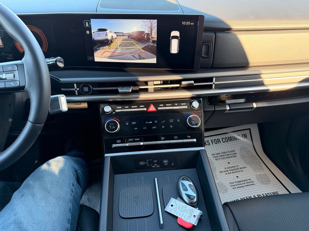 2025 Hyundai SANTA FE HYBRID SEL