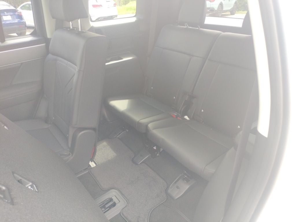 2025 Hyundai SANTA FE SEL FWD