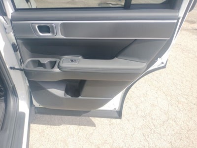 2025 Hyundai SANTA FE SEL FWD