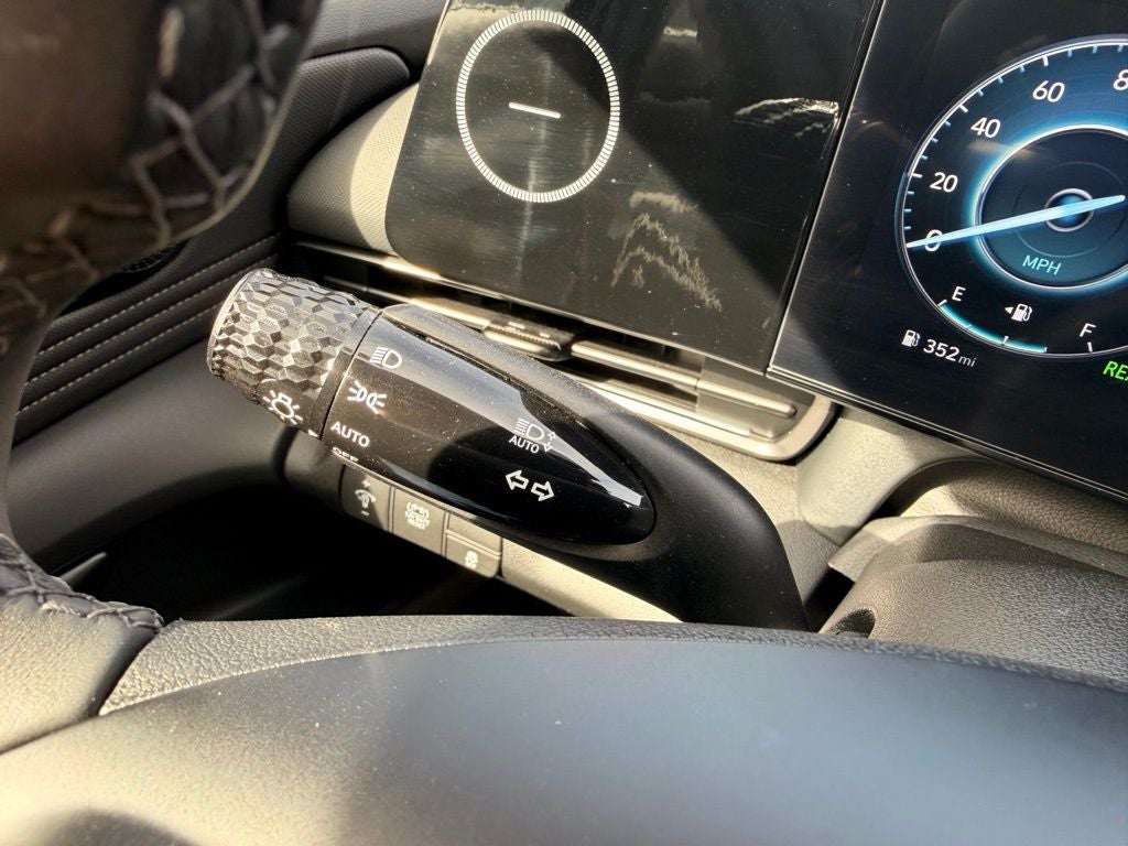 2025 Hyundai Elantra Blue - Photo 15