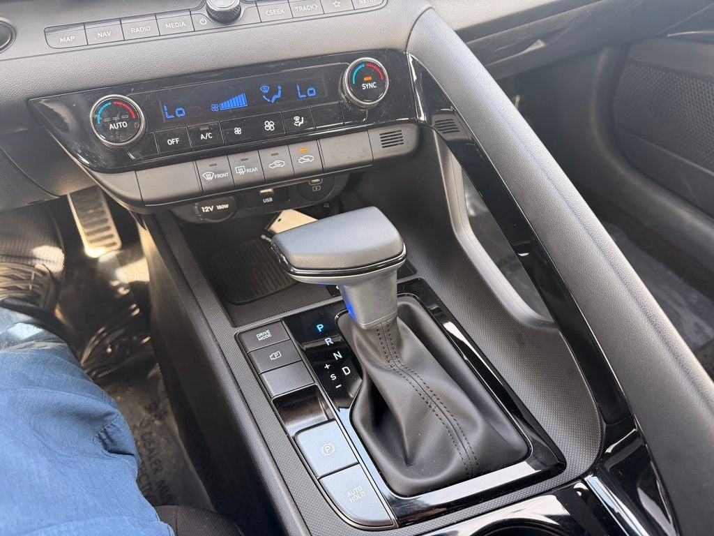 2025 Hyundai Elantra Blue - Photo 20