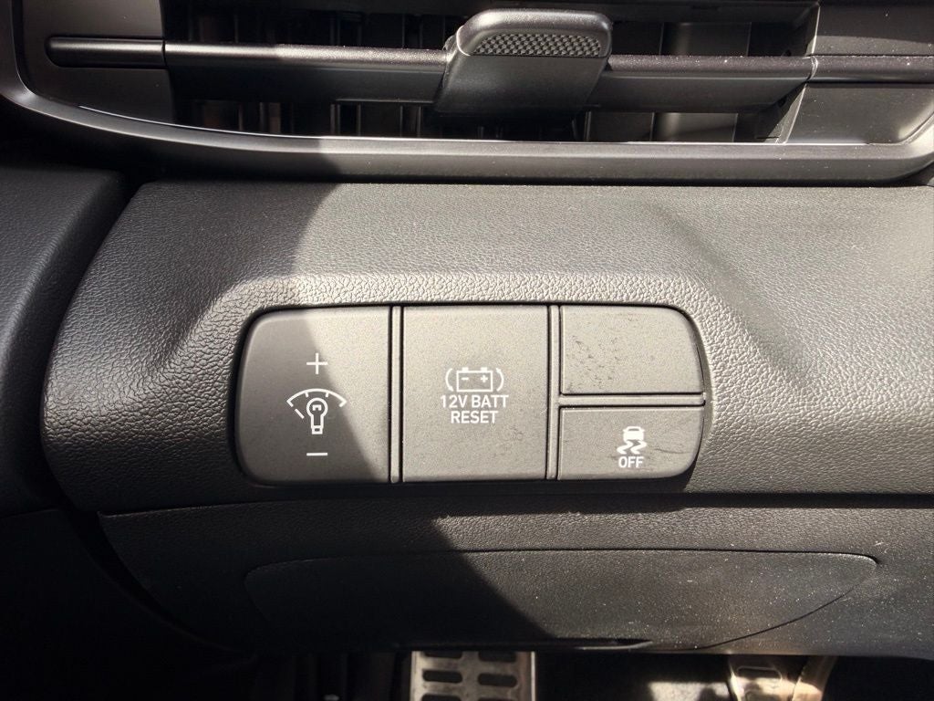 2025 Hyundai Elantra Blue - Photo 22