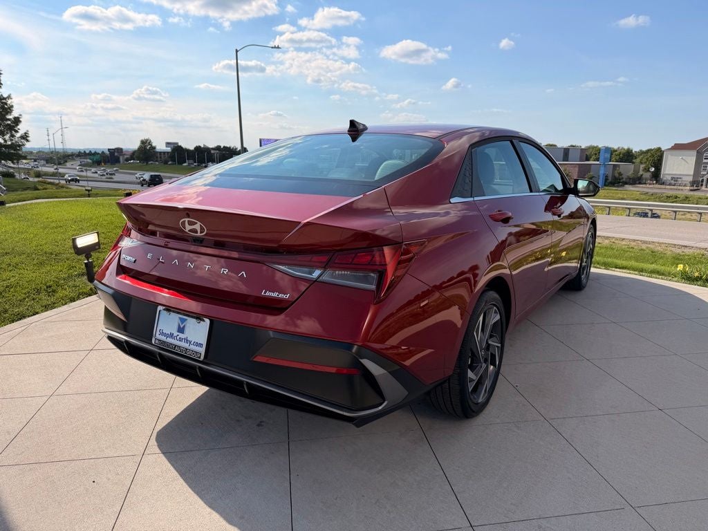 2026 Hyundai ELANTRA Limited