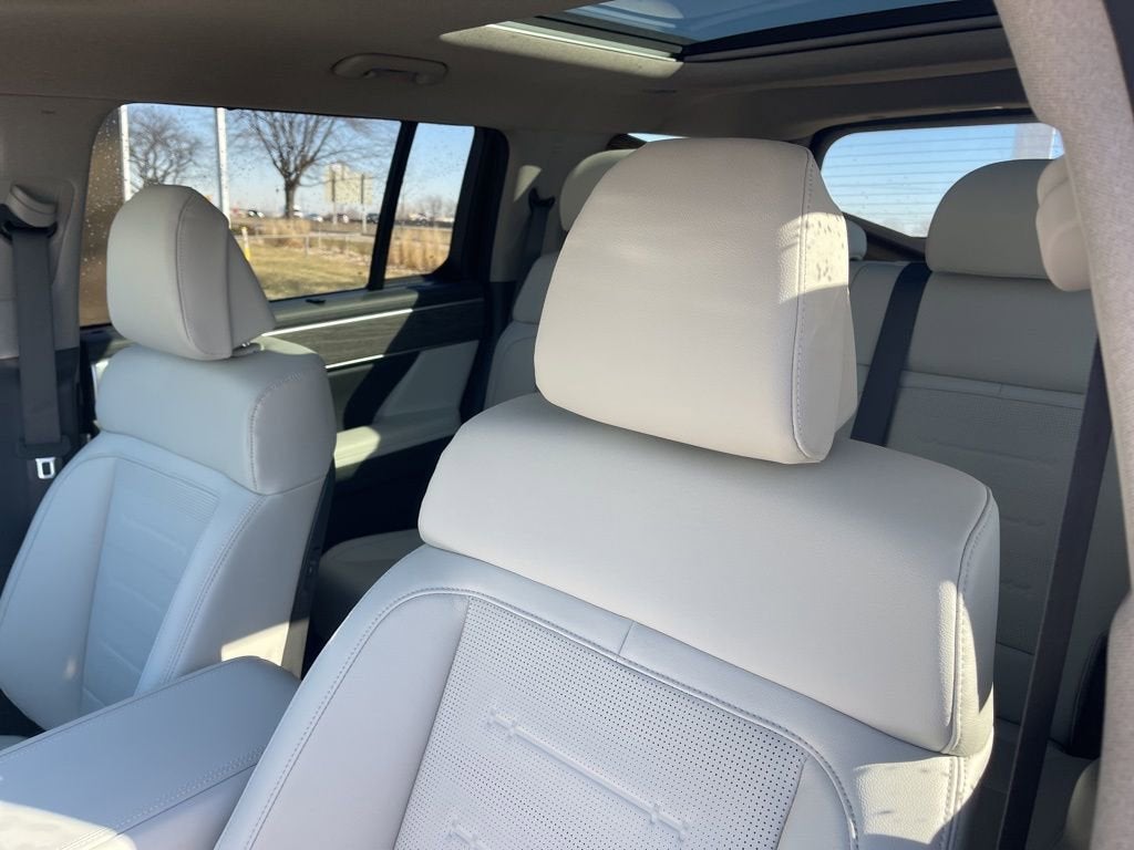 2026 Hyundai SANTA FE HYBRID Limited 7P