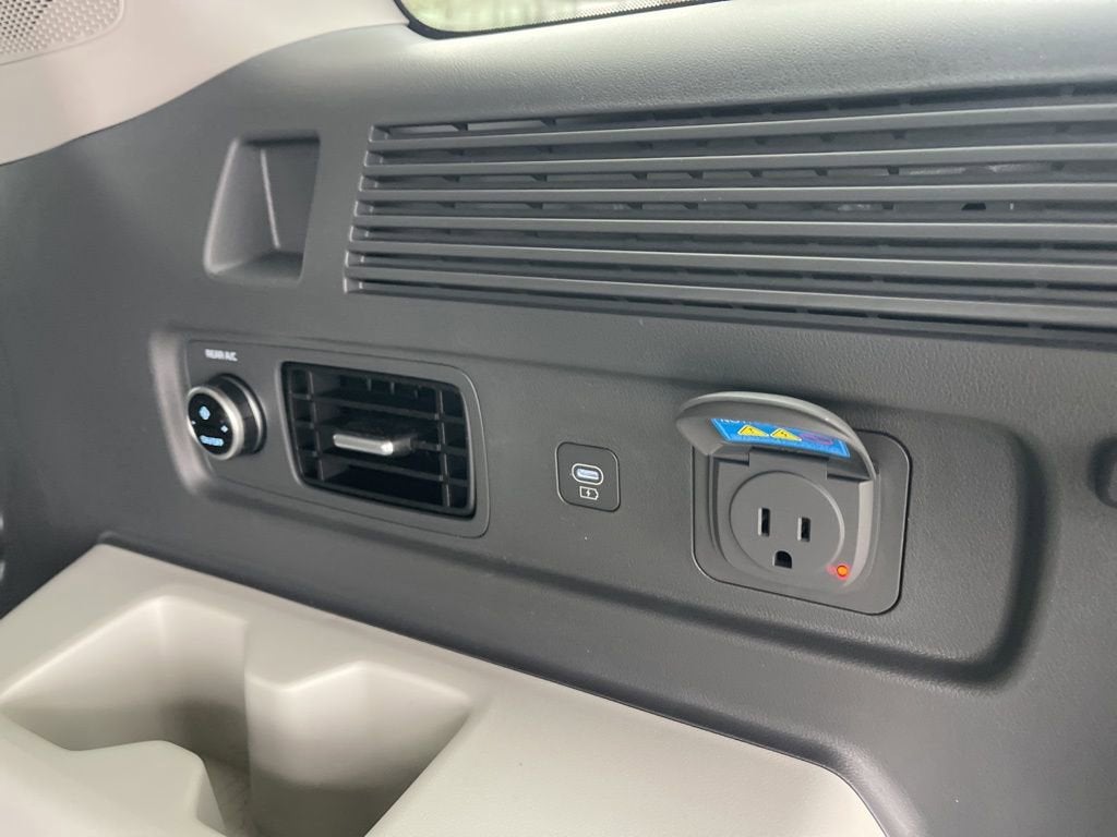 2026 Hyundai SANTA FE Limited 7P