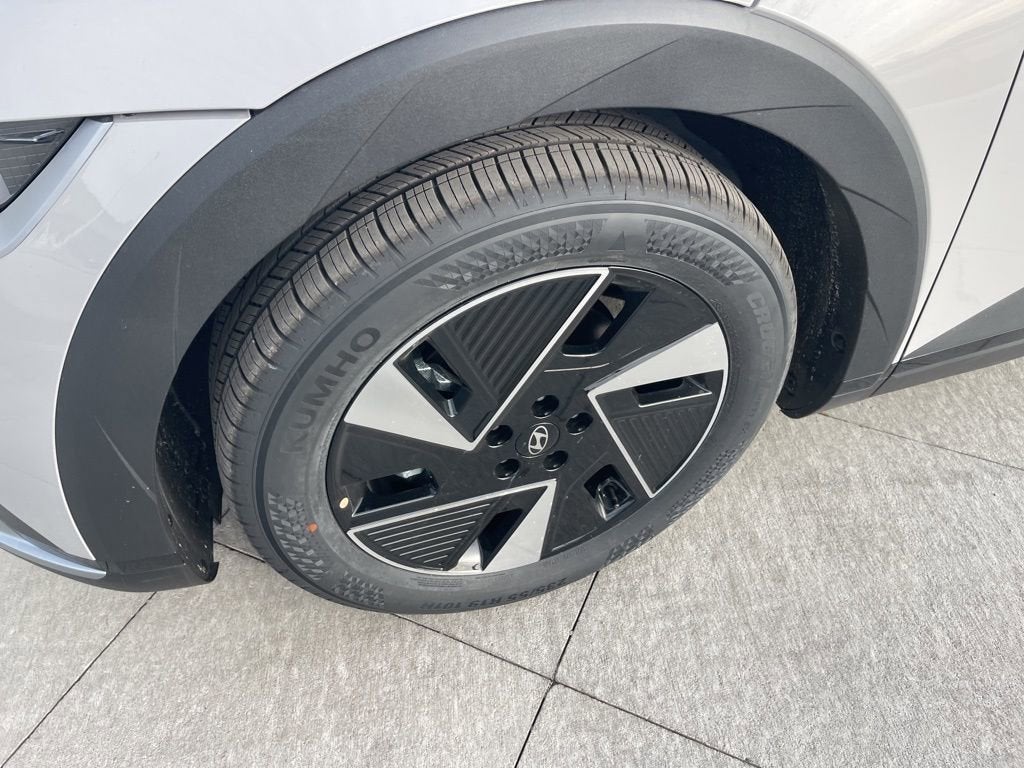 2026 Hyundai IONIQ 5 SE