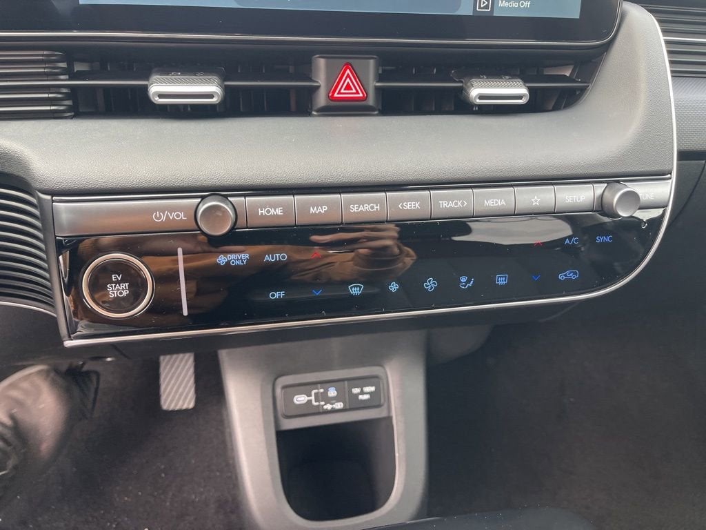 2026 Hyundai IONIQ 5 SE