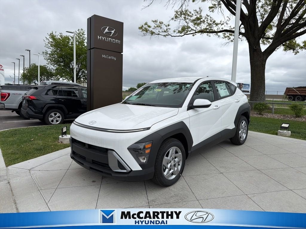 2026 Hyundai KONA SE