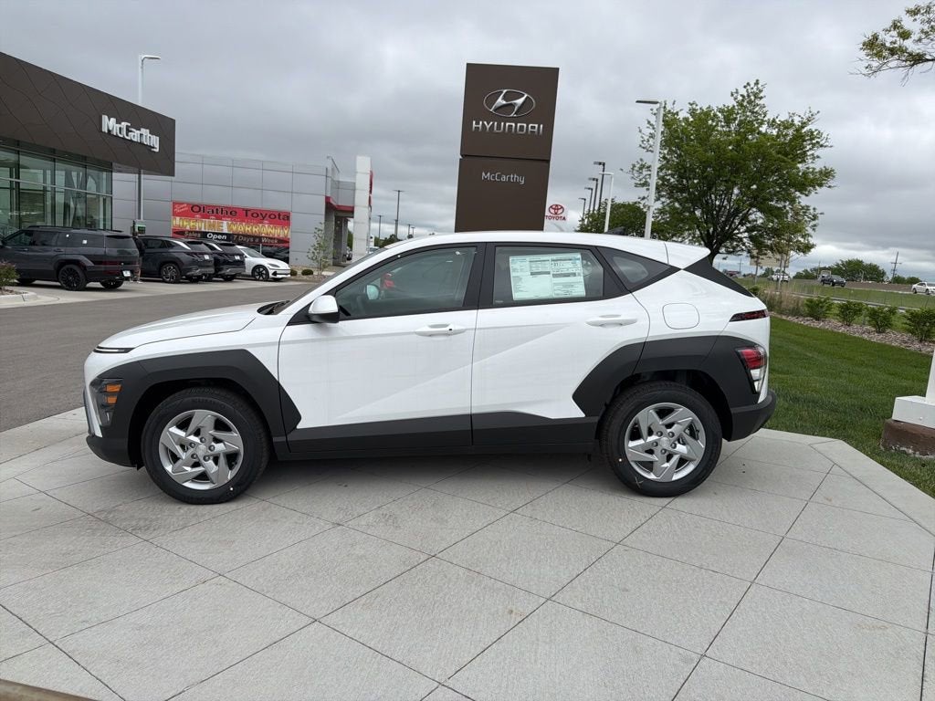 2026 Hyundai KONA SE