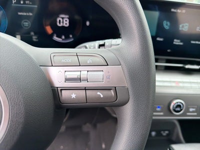 2026 Hyundai KONA SE