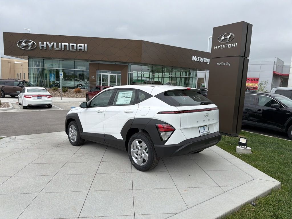 2026 Hyundai KONA SE