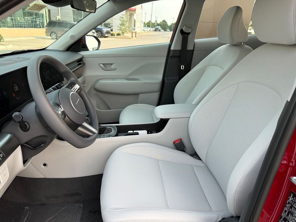 2026 Hyundai KONA SE