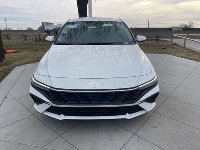 2026 Hyundai ELANTRA SE