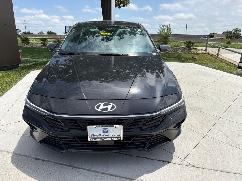 2026 Hyundai ELANTRA HYBRID Limited