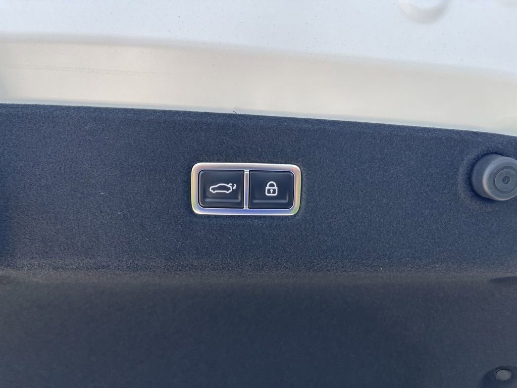 2025 Hyundai IONIQ 6 SE