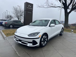 2025 Hyundai IONIQ 6 SE