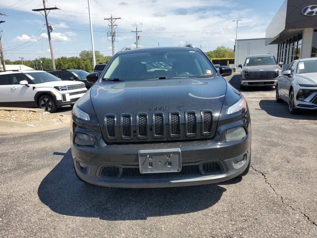 Used 2018 Jeep Cherokee Latitude Plus with VIN 1C4PJMLX3JD501910 for sale in Kansas City