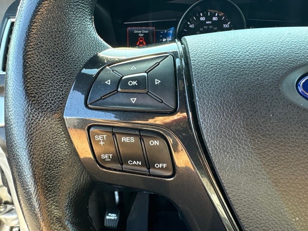 2017 Ford Explorer XLT - Photo 22
