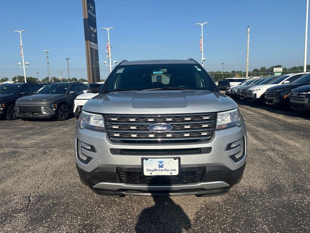 2017 Ford Explorer XLT - Photo 7