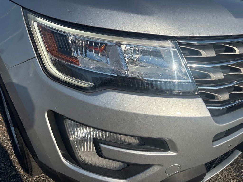 2017 Ford Explorer XLT - Photo 8